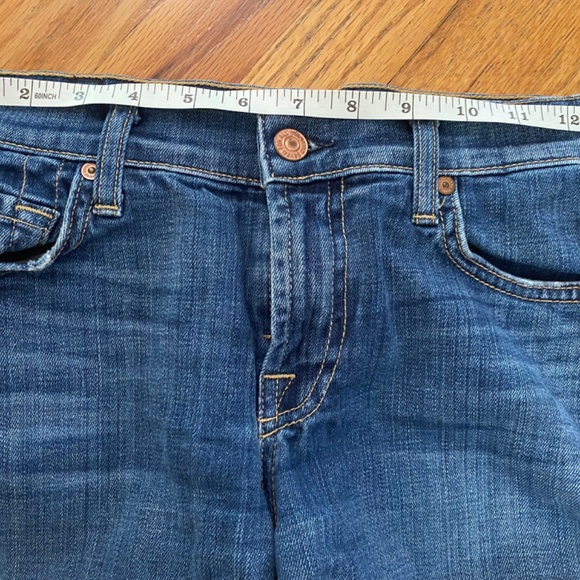 Cuffed Hem Jean Shorts - Picture 3 of 6